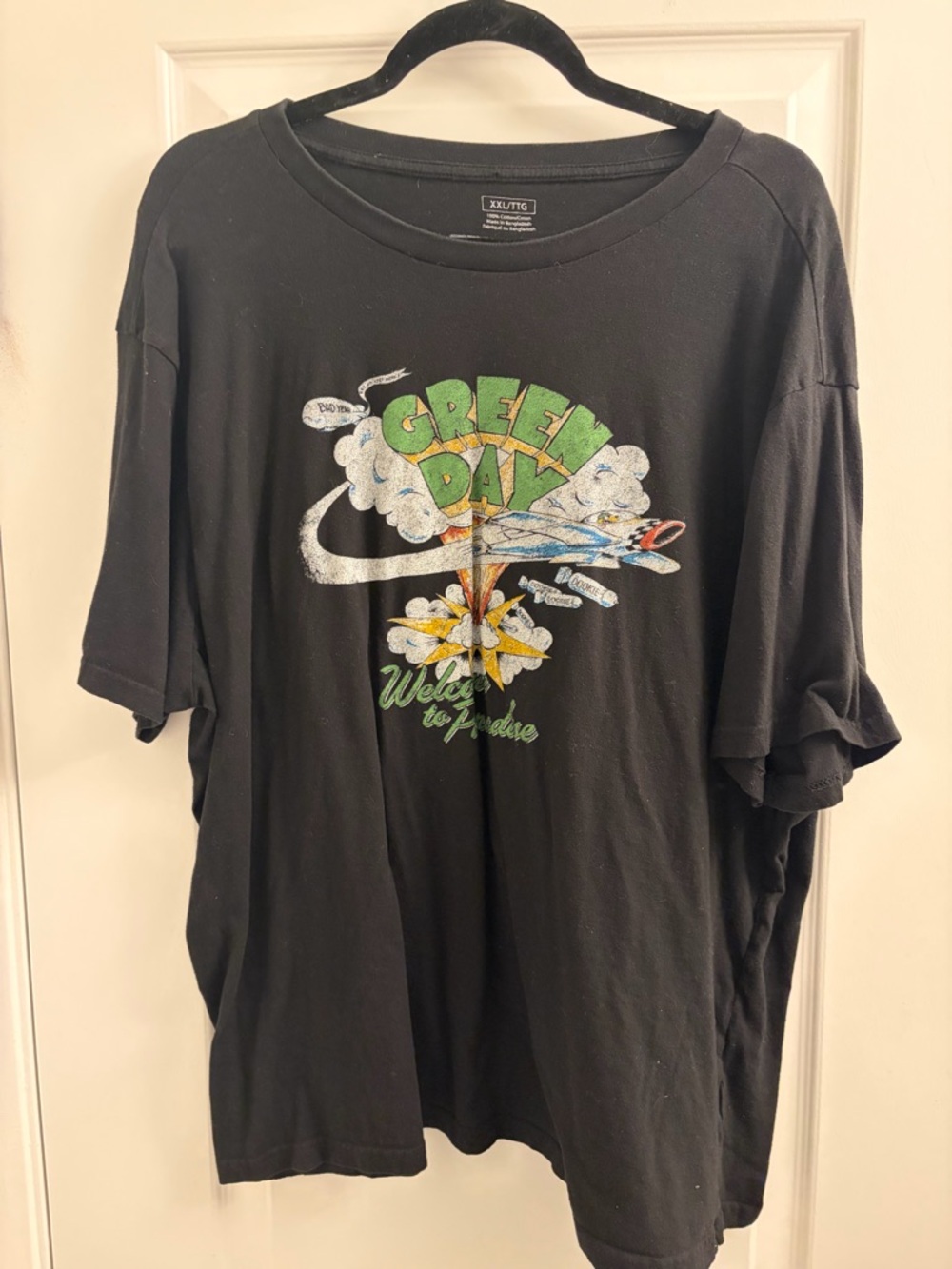 Green Day Black Graphic Tee with Neon Green Accents